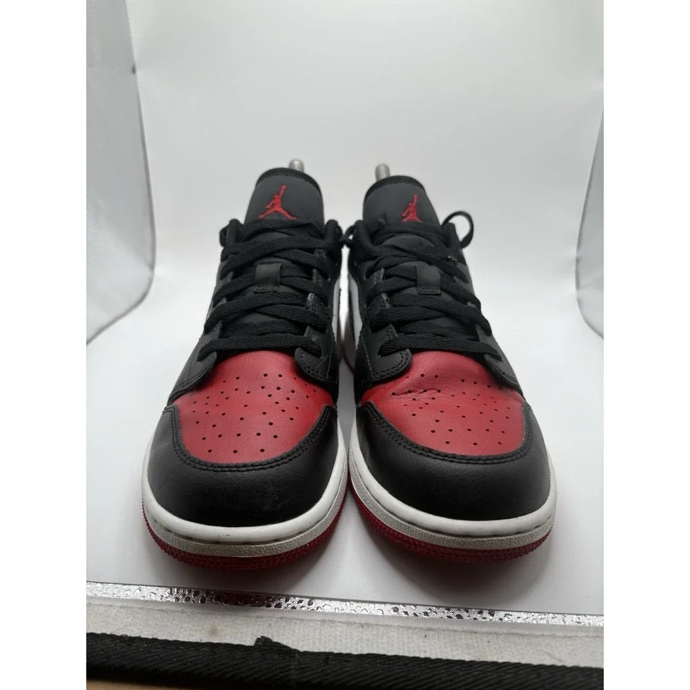Kids Size 5.5Y Nike Air Jordan 1‎ Low GS Black Red White Sneakers 553560 161